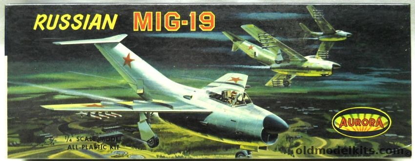 Aurora 1/48 Russian Mig-19, 66-100 plastic model kit